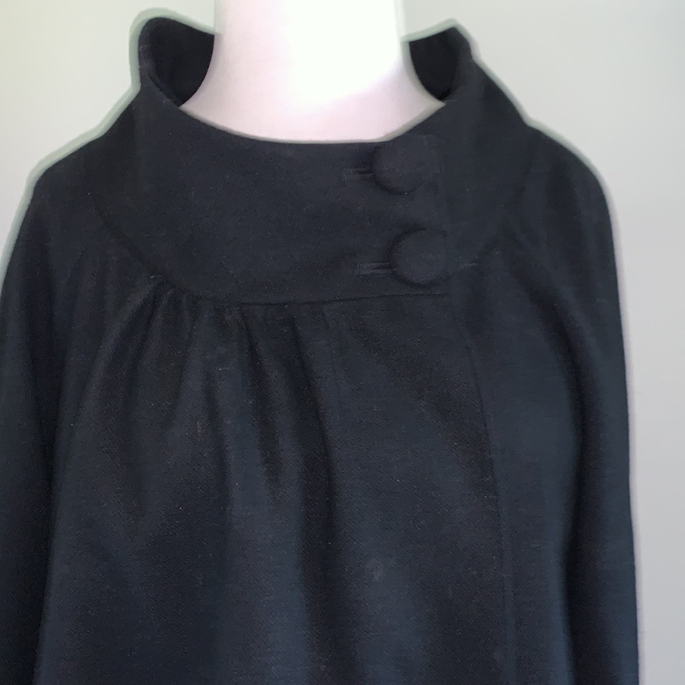Black Jacket - Picture 4 of 8